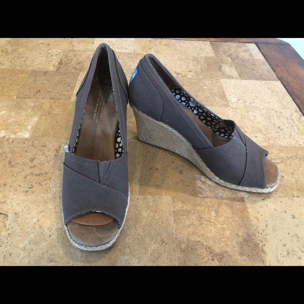 Toms wedges